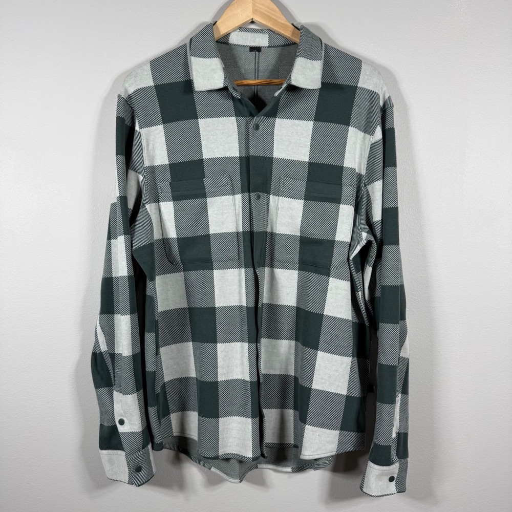 Lululemon Mason Peak Buffalo Plaid Flannel Shirt Green White Large